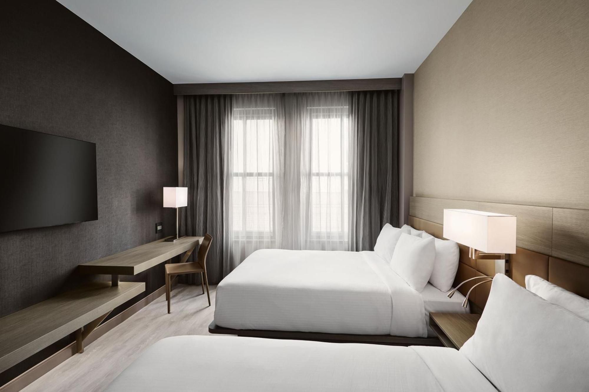 Ac Hotel By Marriott Kansas City Downtown Exterior photo