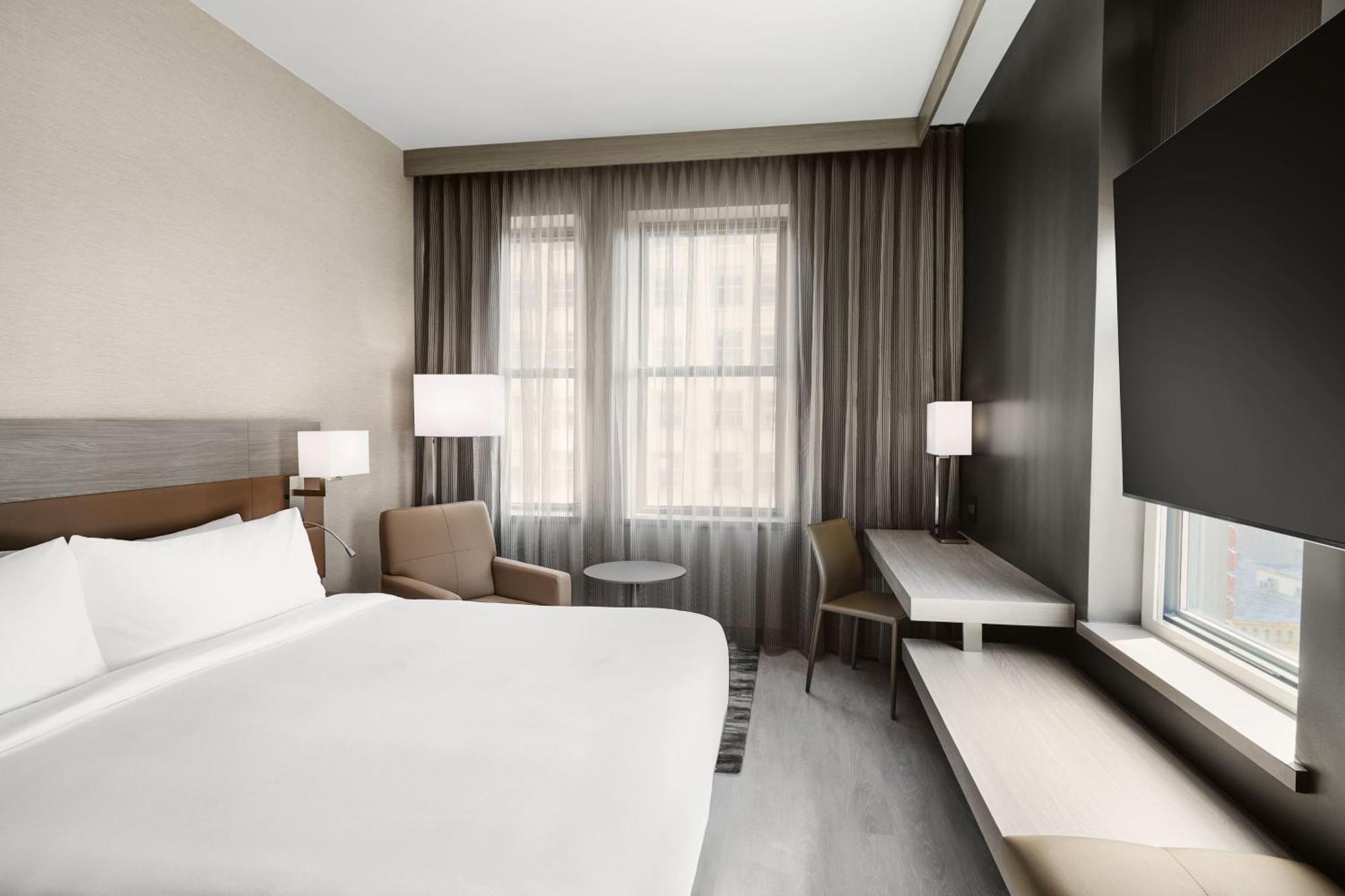 Ac Hotel By Marriott Kansas City Downtown Exterior photo